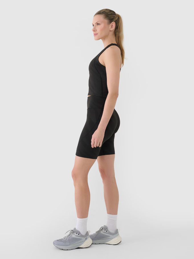 Dámský rychleschnoucí tréninkový crop top značky 4F – černý, velikost M