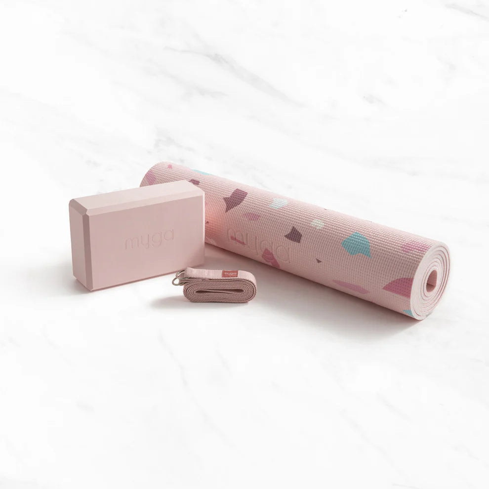 Sada na jógu Myga Terrazzo Yoga Set: podložka, blok, popruh