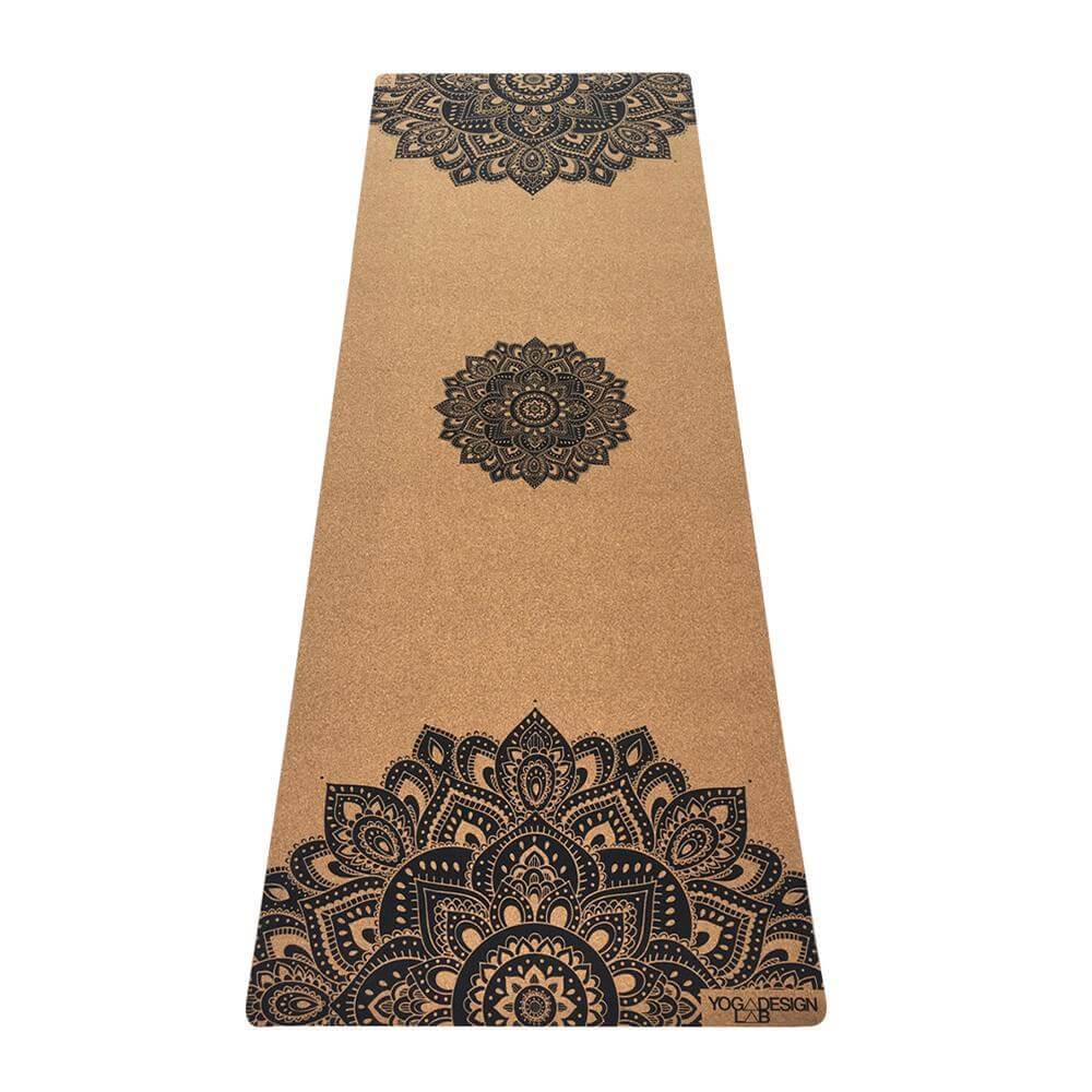 Korková podložka na jógu Yoga Design Lab 1,5 mm – Mandala Black
