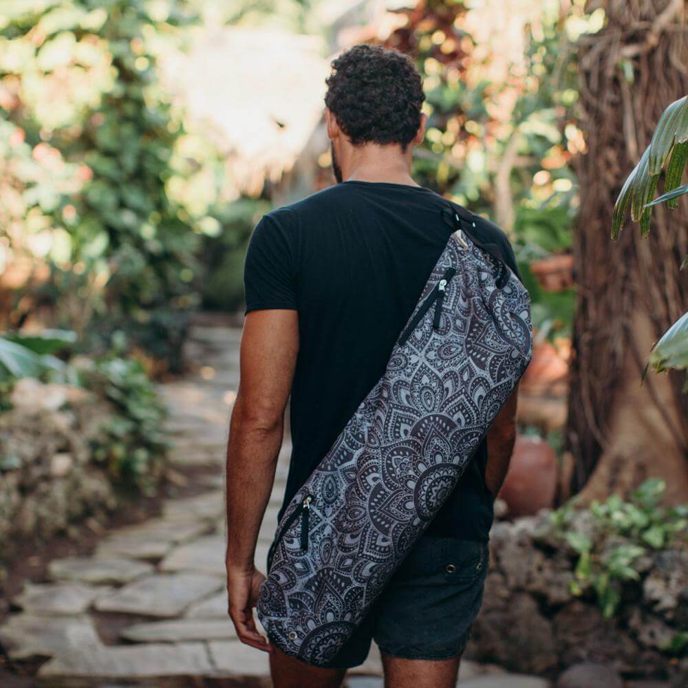 Taška na jogamatku Yoga Design Lab – Mandala Charcoal