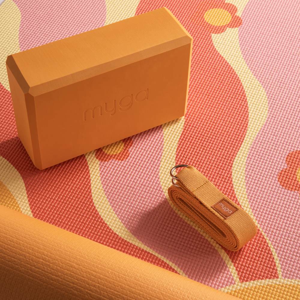 Sada na jógu Groovy Yoga Set: podložka, blok, popruh