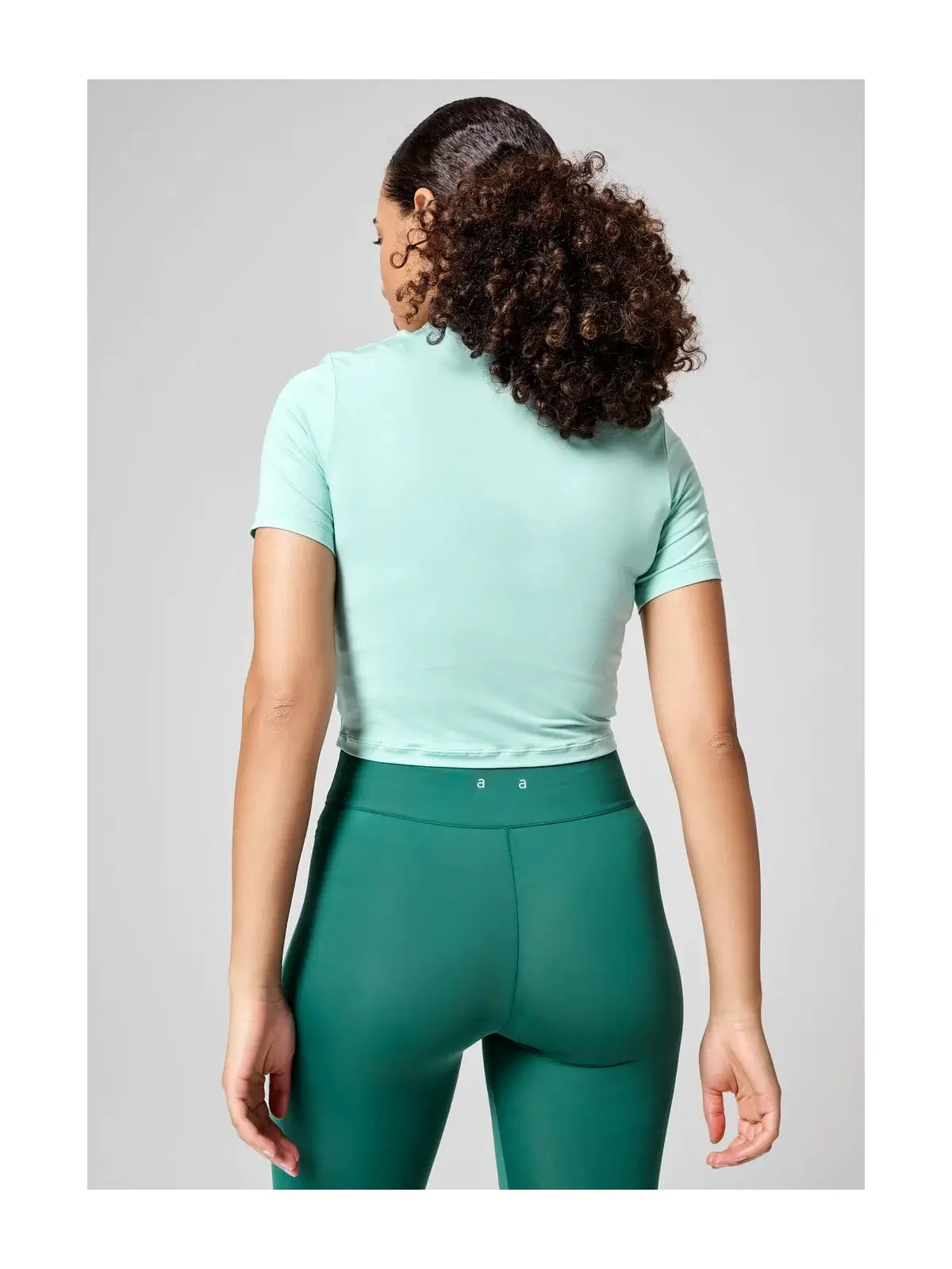 Tričko Casall Delight Short Wrap Tee