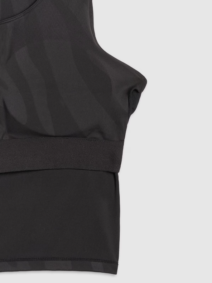 Dámský rychleschnoucí tréninkový crop top značky 4F – černý, velikost S