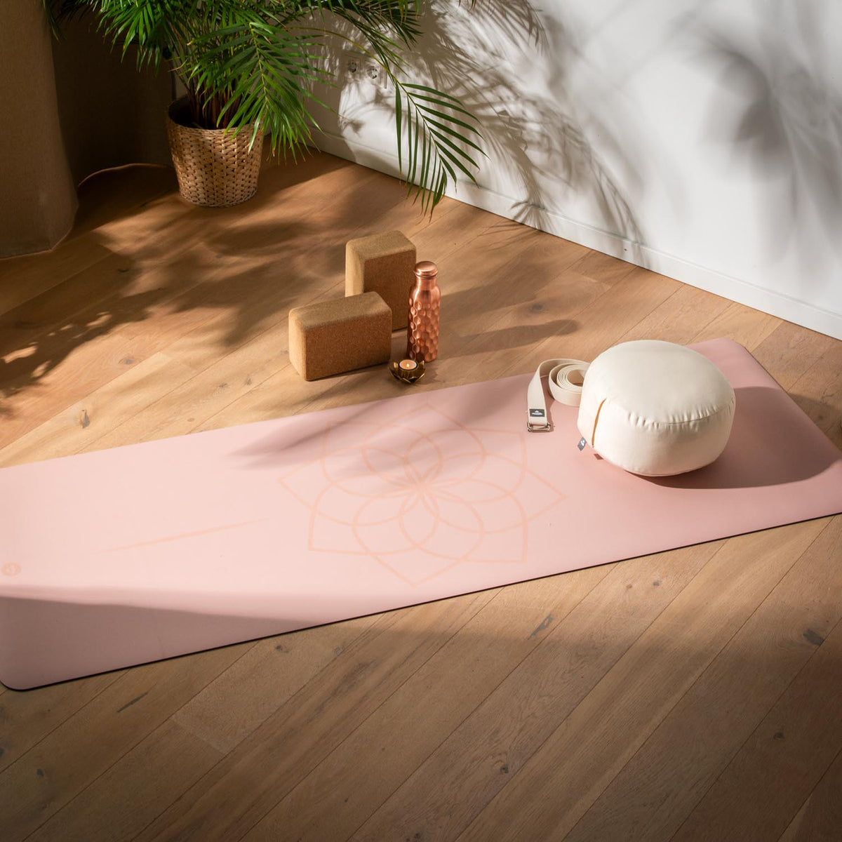 Jógová podložka Bodhi Phoenix 4 mm Lotus – růžová