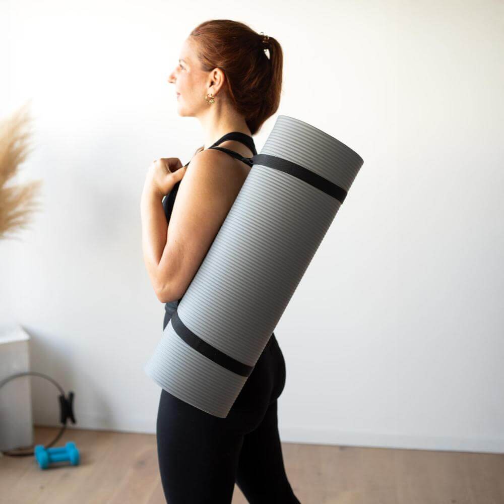 Pilates podložka Bodhi 1,5 cm – černá