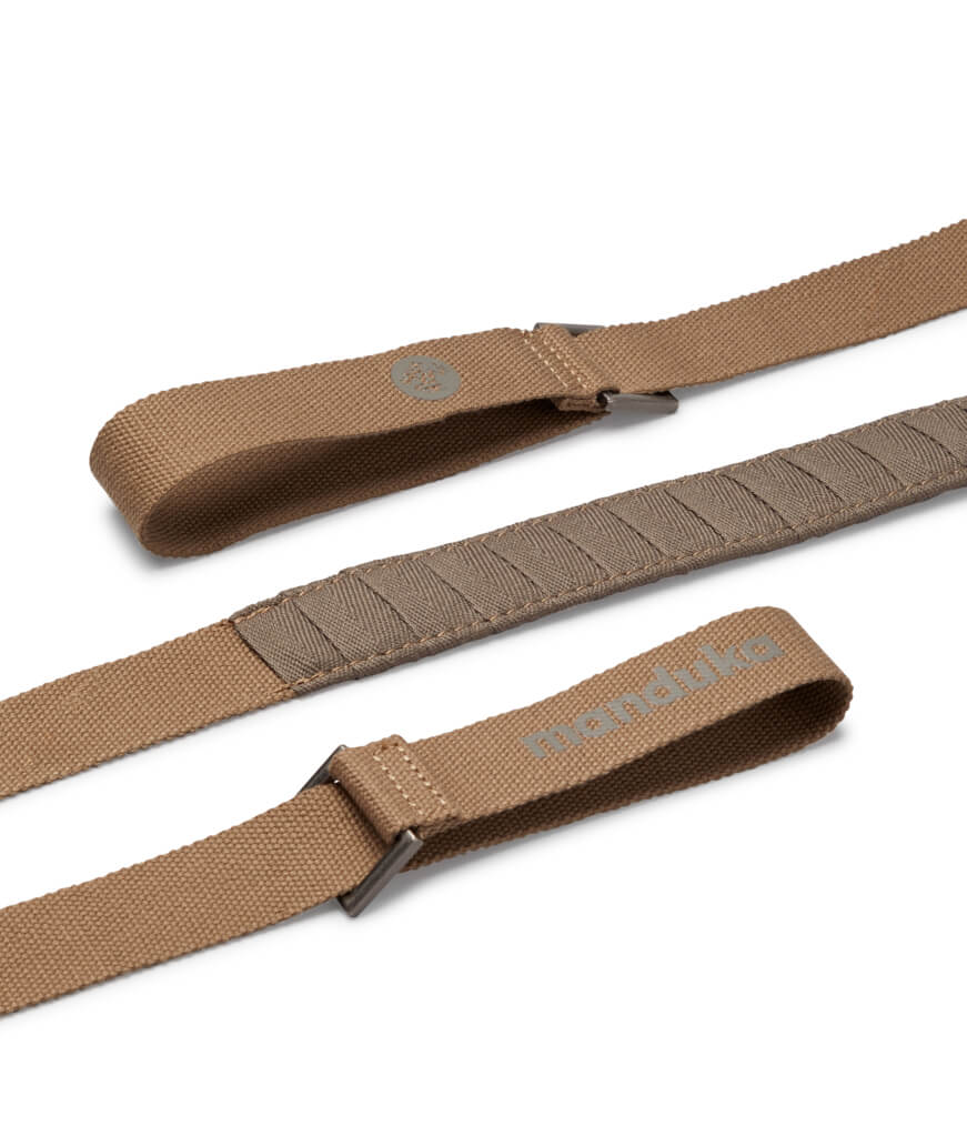 Popruh na přenášení podložky Manduka Commuter Mat Carrier – Lions Mane