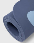 Jógová podložka Nike Reversible 4 mm – oboustranná, modrá