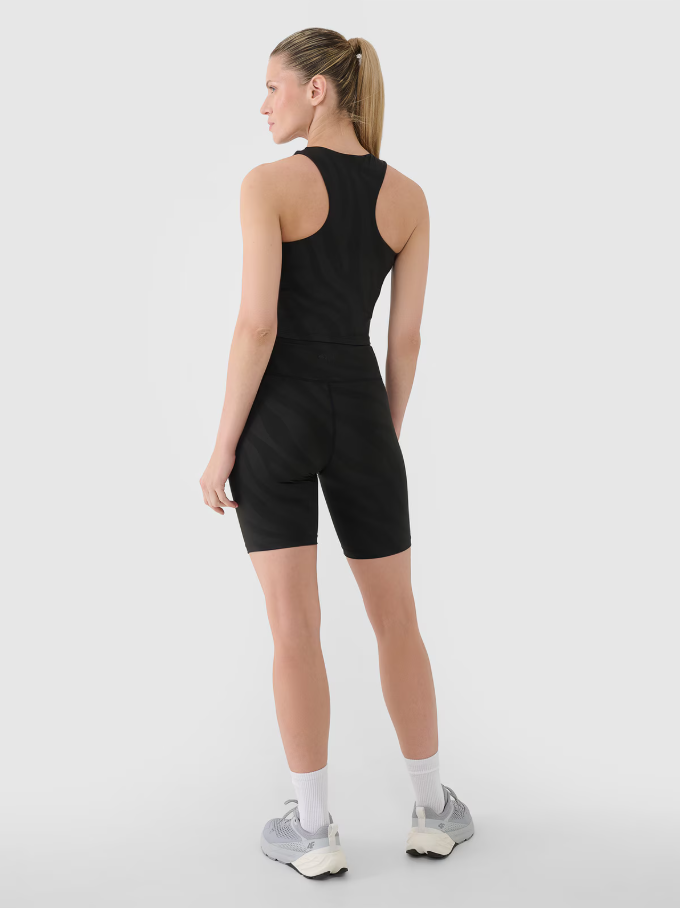 Dámský rychleschnoucí tréninkový crop top značky 4F – černý, velikost S